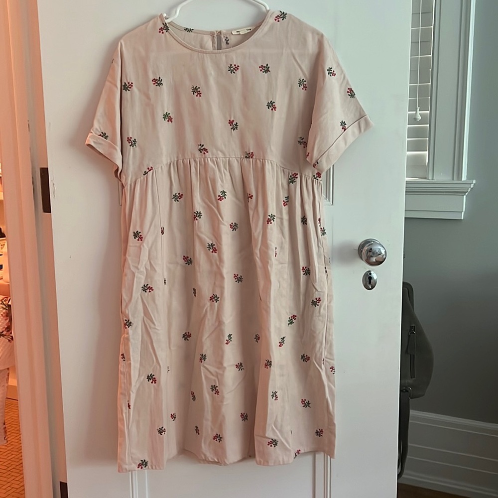light pink flower embroidered midi dress
